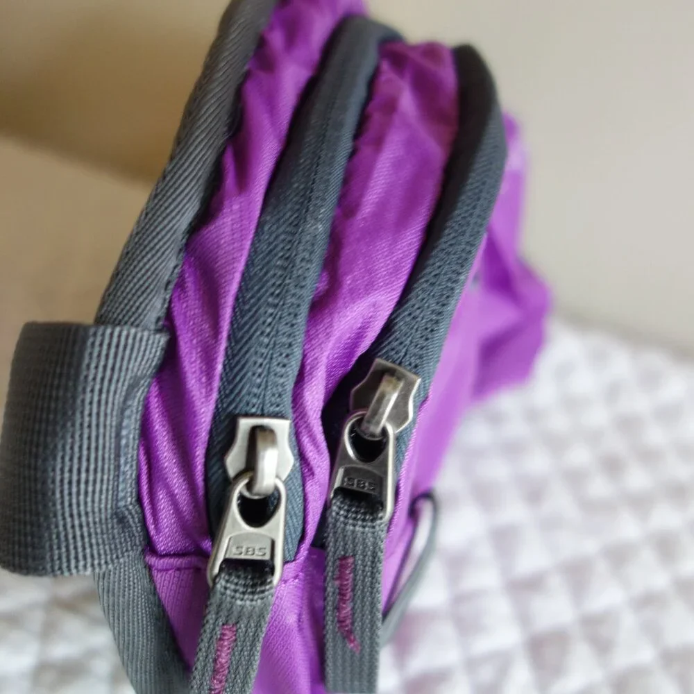 NWT $65 WATERFLY Hiking Waist Bag Fanny Pack w/ Water Bottle Holder – Purple - Picture 7 of 12